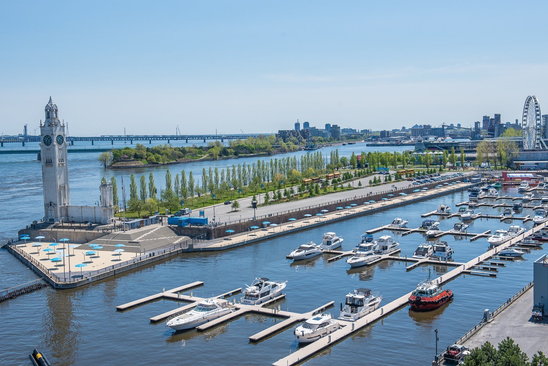 1000 Rue de la Commune E.